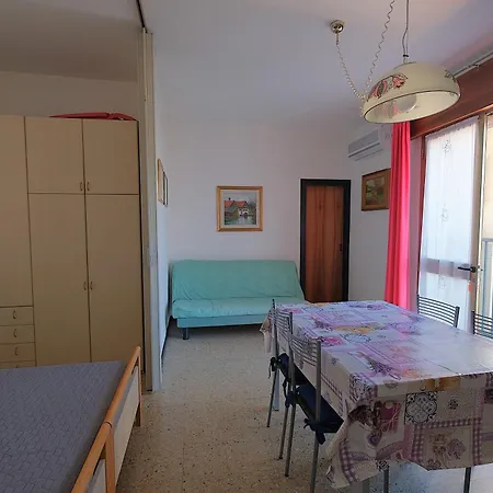 Apartment Maison Jolie 4 Posti Vista Mare Piazza Milano